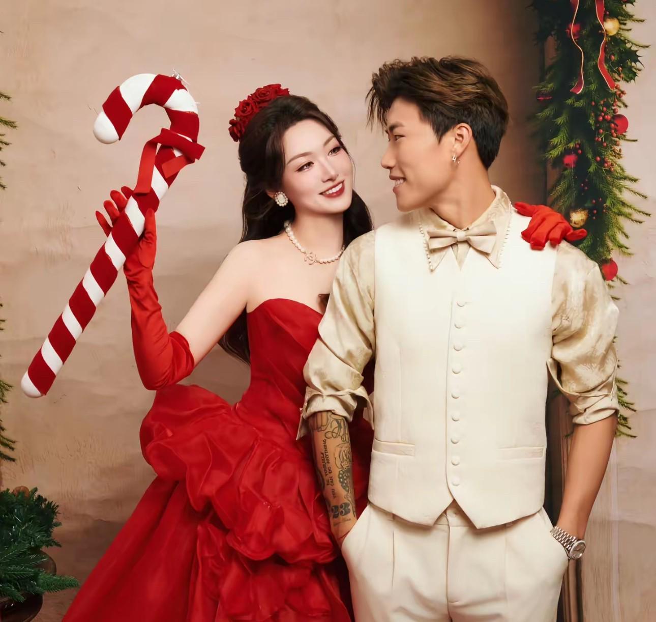 开云APP下载-谢文能采访时突然大笑把观看直播的妻子逗乐了：可爱男人