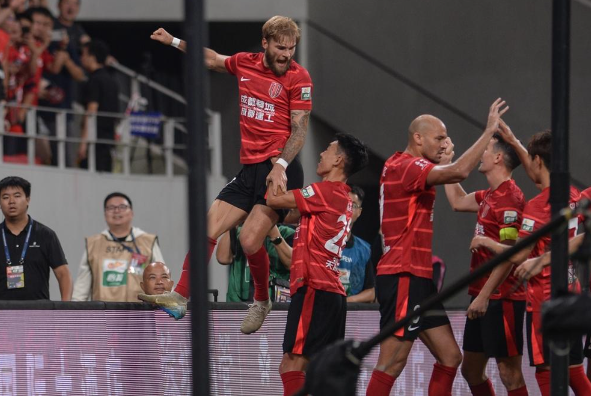 开云iOS-穆斯卡特不敢相信，中超卫冕冠军溃败：2场不胜，争冠形势恶化