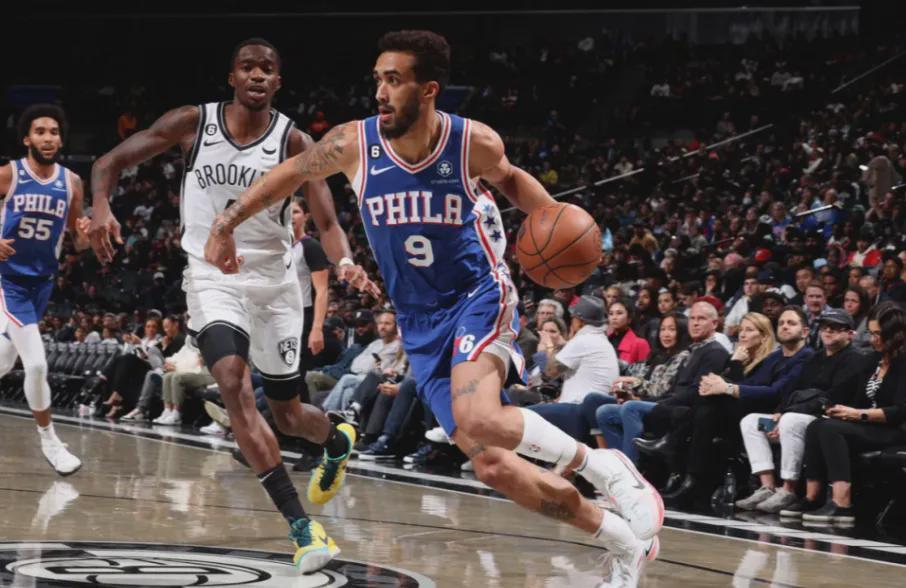 开云APP下载-冰火两重天！广东再签NBA级小前锋！顶配四外援，完爆辽篮引援