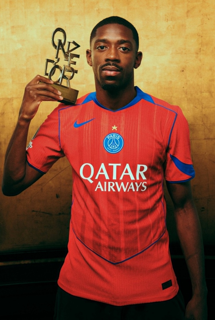 开云APP下载-法媒：登贝莱获得2025年金11人奖，但得票率只比亚马尔高2.5%