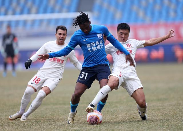 沧州终结耻辱纪录 爆冷“夺冠热门”缓解压力