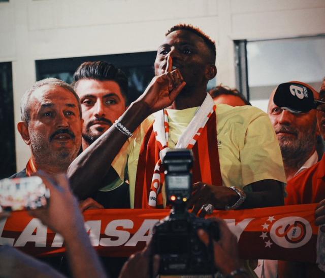 安卓APP-奥西门租借加盟加拉塔萨雷：一场荒诞的皆大欢喜