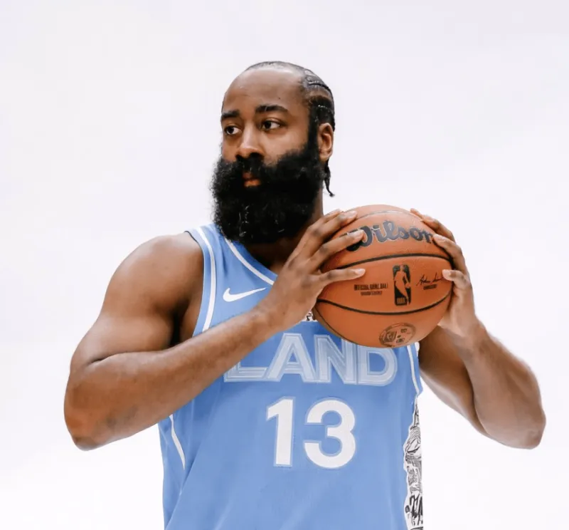 开云app-Ramona：哈登反复跟我强调，他真的很想赢得一枚总冠军